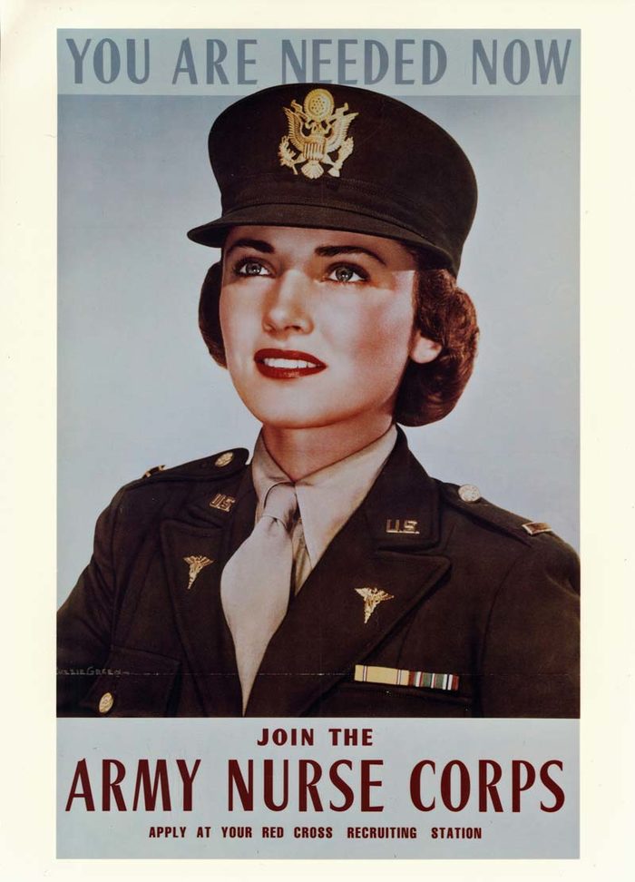 二战时期海报上的美国丽人 女性的性别,似乎也成了一种可以征用,调度